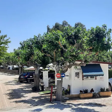 Tikayan Beau Sejour 2* Le Lavandou